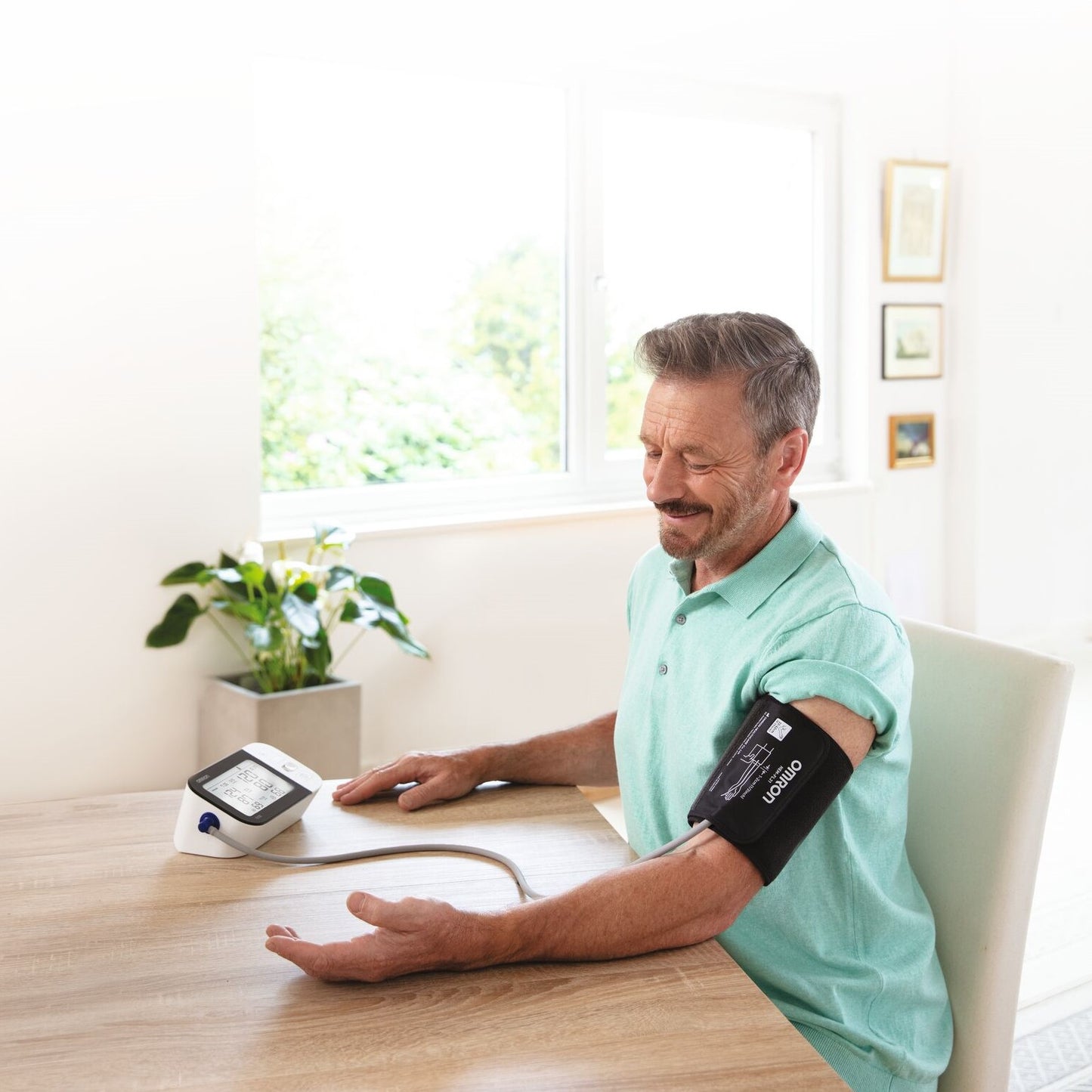 Omron 7 Series Wireless Upper Arm Blood Pressure Monitor (BP7350