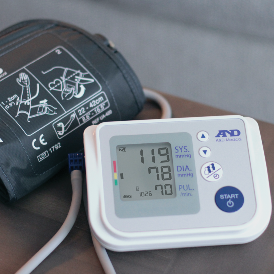 A&D Medical Premium Blood Pressure Monitor (SMALL CUFF) UA-767PSAC with  Small Blood Pressure Cuff (16-24 cm / 6.3-9.4 Range), One-Click Operation
